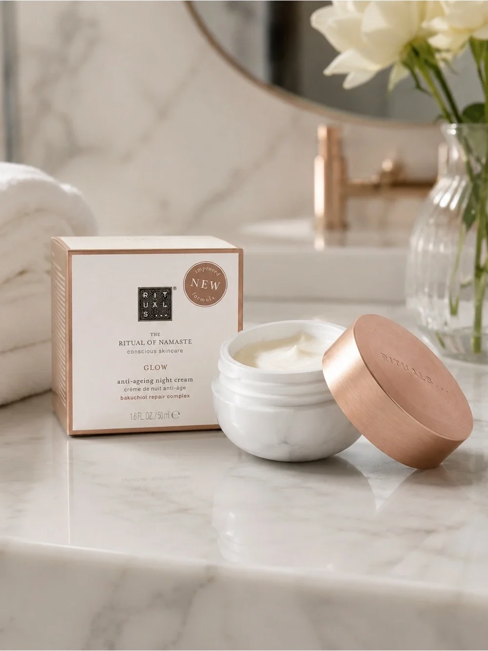 Kitsch Rose Gold Moisturizer in Metallic Pink Jar